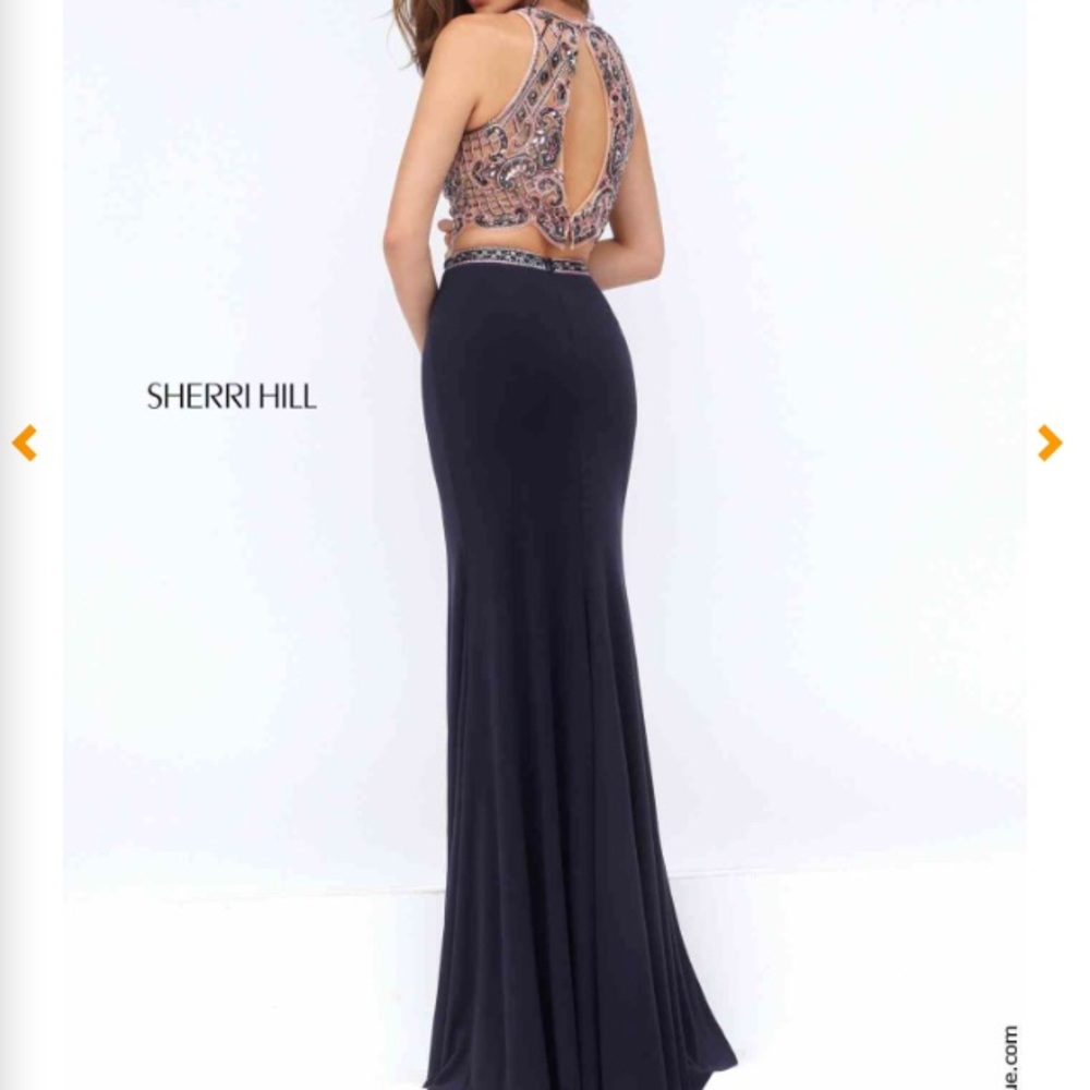 Prom Dress - Picture 3 of 5